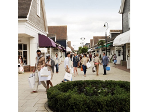 independent-shopping-trip-to-bicester-village-luxury-outlet-from-in-london-108575.jpg