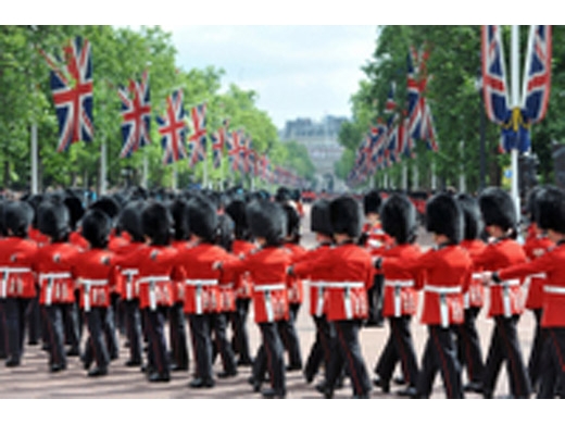 royal-london-sightseeing-tour-with-changing-of-the-guard-ceremony-in-london-47826.jpg